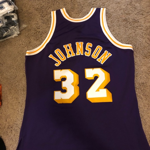 VINTAGE MAGIC JOHNSON JERSEY